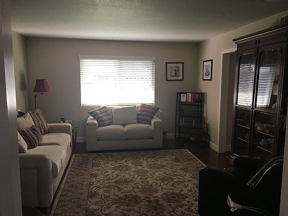 Family Room_03042016