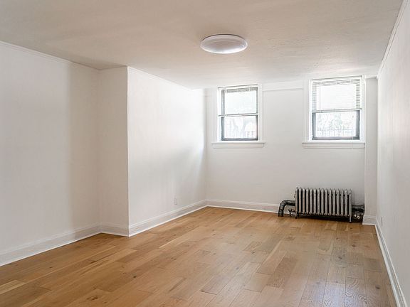 4th image of 805-815 W Sunnyside Ave #815-B