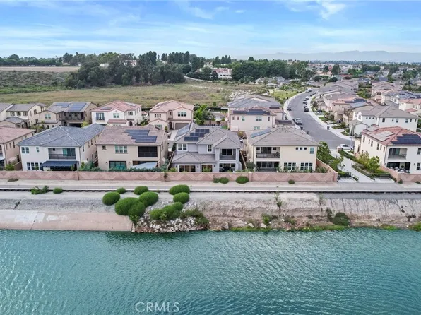 5242 Goldenrod Cir, Huntington Beach, CA 92649