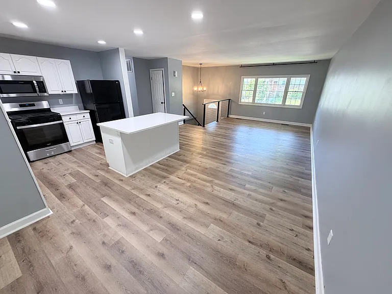 243 Turnwood Dr — Photo 5