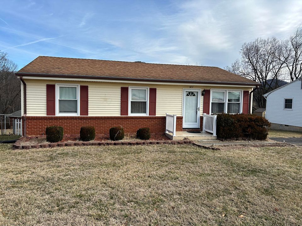 1st image of 577 Stacie Dr