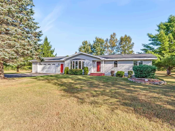 7874 W Dawson Rd, Manistique, MI 49854