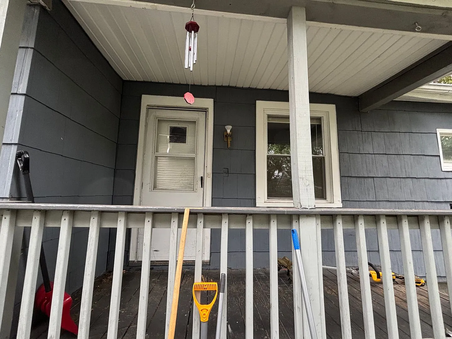 4 Bedroom 2 Bath Single Family Home! — Photo 2