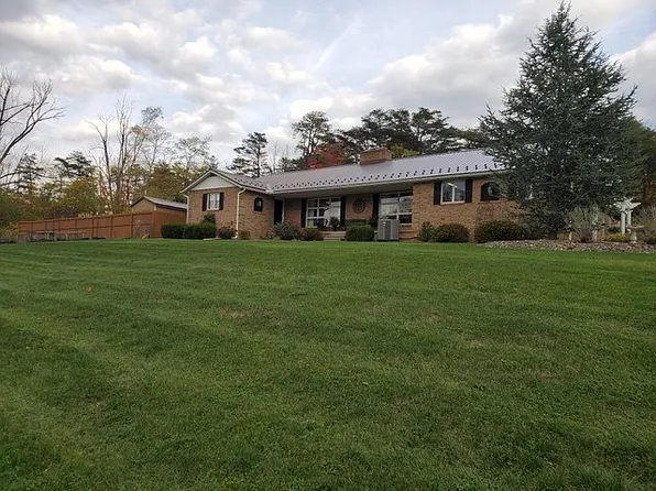 5163 Hearth Wood Ln, Alexandria, PA 16611