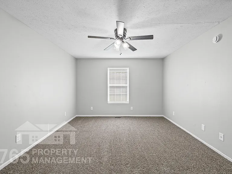70 Bridgewater Ct #12 — Photo 9