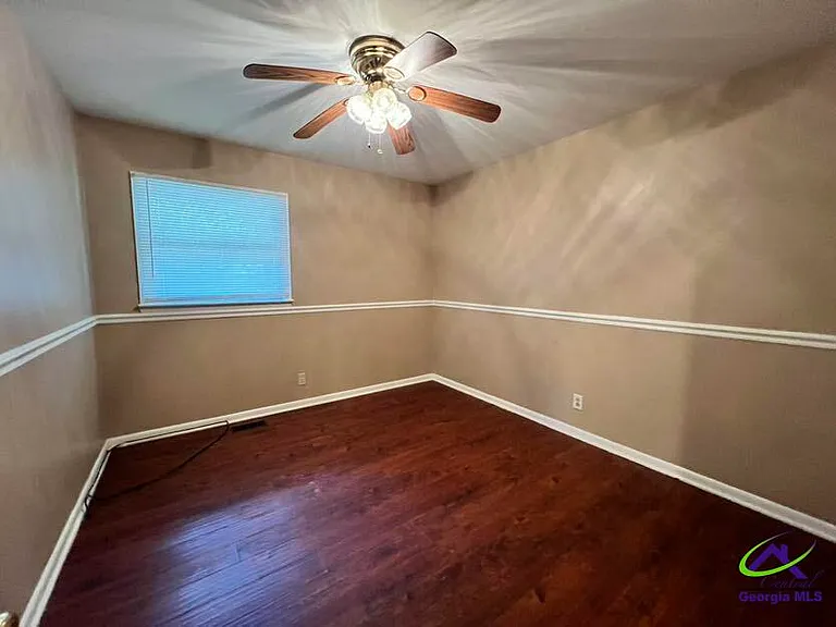 609 Arrowhead Trl — Photo 8