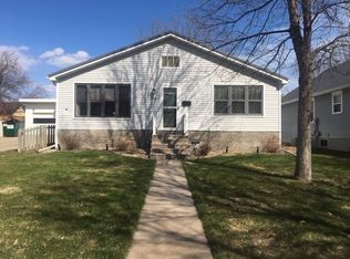 508 N Highland Ave, Pierre, SD 57501