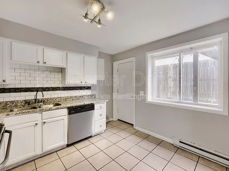 2445 Lawrence St #D — Photo 8