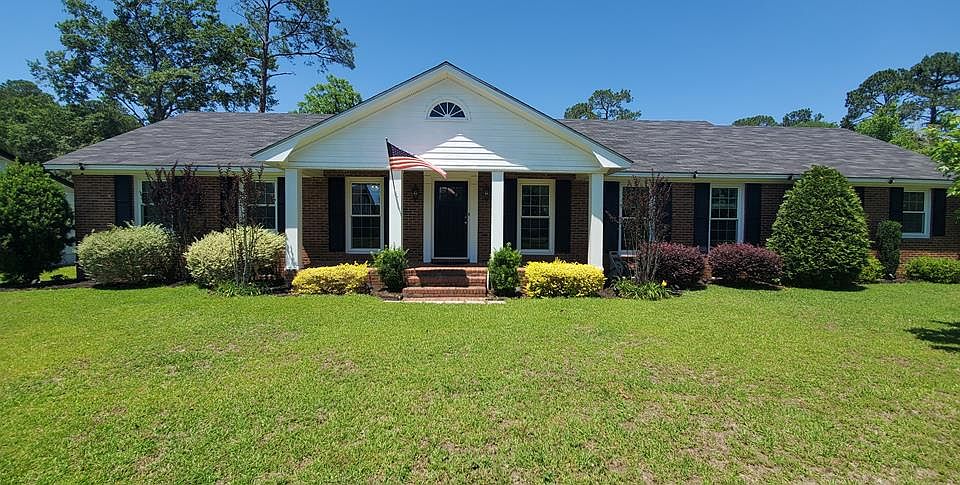 1st image of 1610 Pryor Way