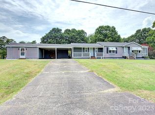 225 1st St S, Fort Mill, SC 29708