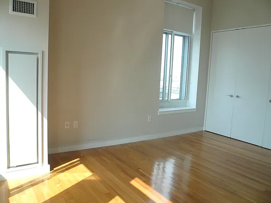 Rented by Brooklyn Heights Real Estate Inc | media 20