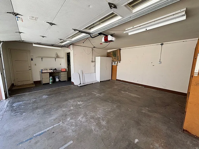 4301 Green Ave — Photo 27