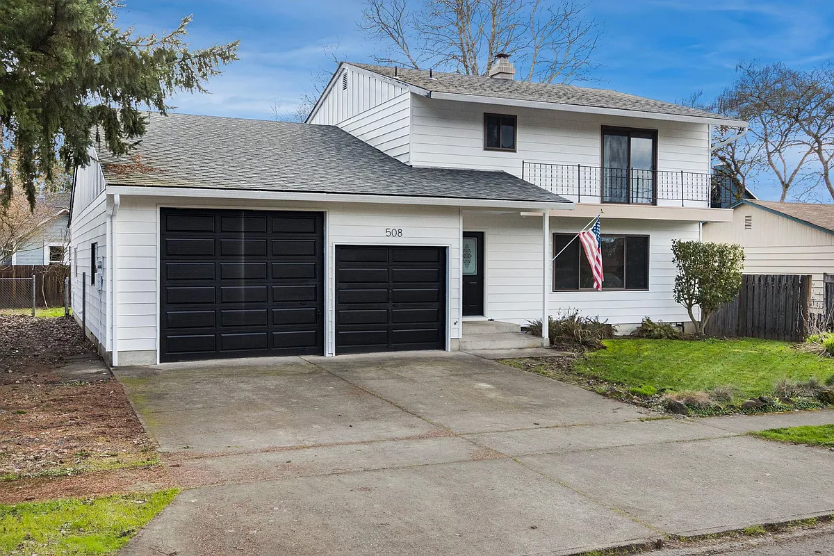 Building Photo - 508 E Mission Dr