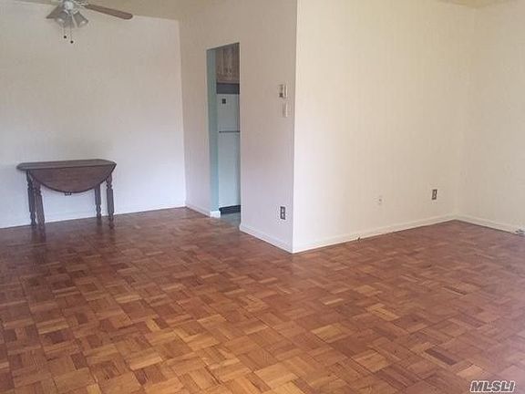 2nd image of 6 Glen Hollow Dr #34A