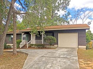 109 Melody Ln, Warner Robins, GA 31088