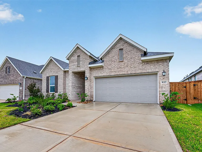16315 Mesquite Field Dr — Photo 11