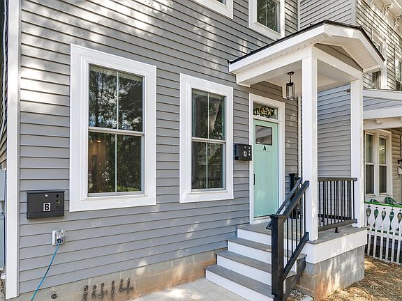 5th image of 1414 W Clay St #B