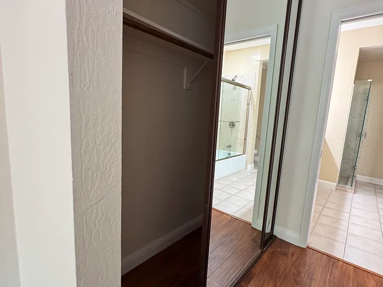 25912 Hayward Blvd — Photo 18