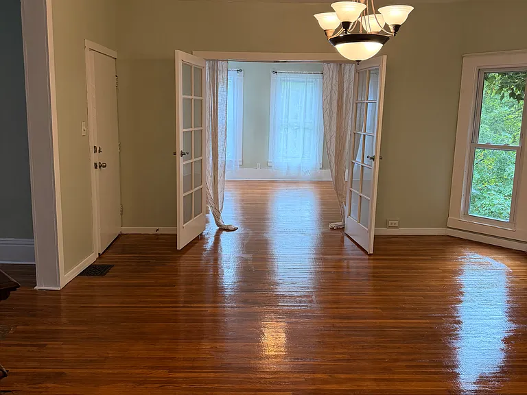 117 Plymouth Ave #2 — Photo 4