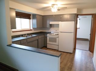 1380 Old Main St S #7, Cambridge, MN 55008