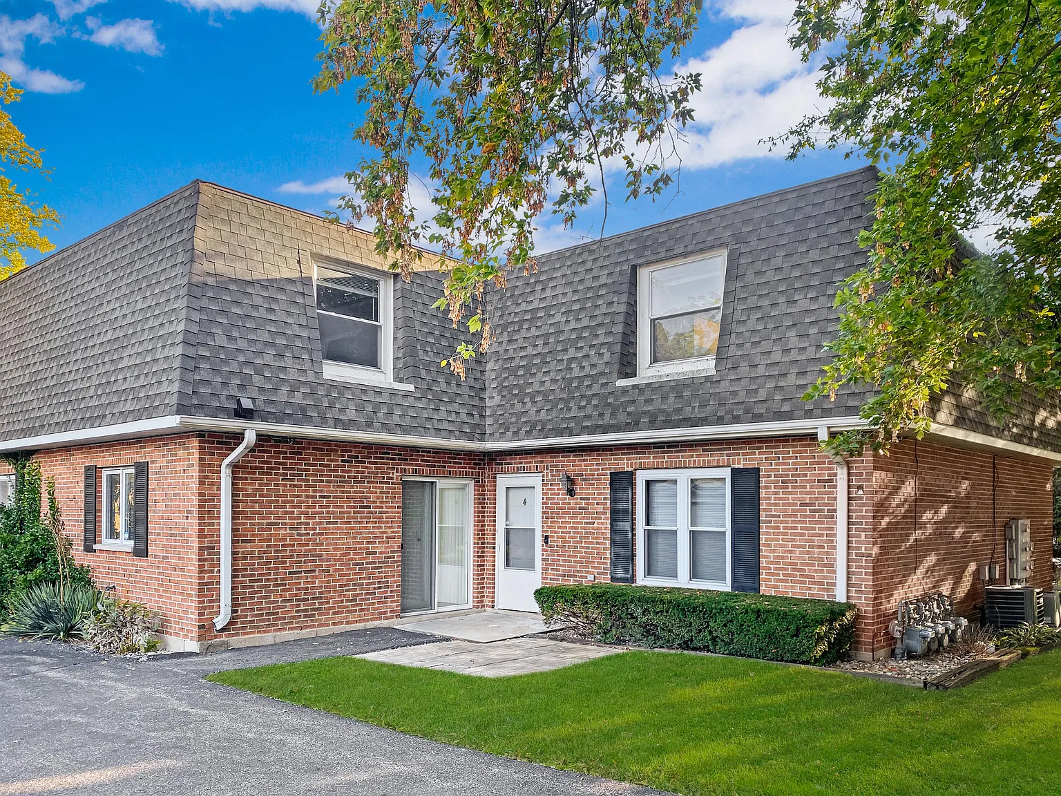 36934 N. IL RTE 59 - 4 — Photo 1