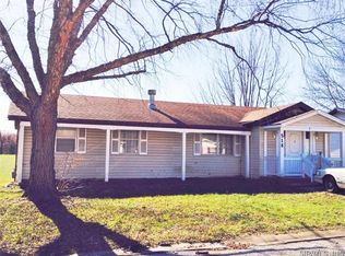 518 E South 3rd St, Red Bud, IL 62278