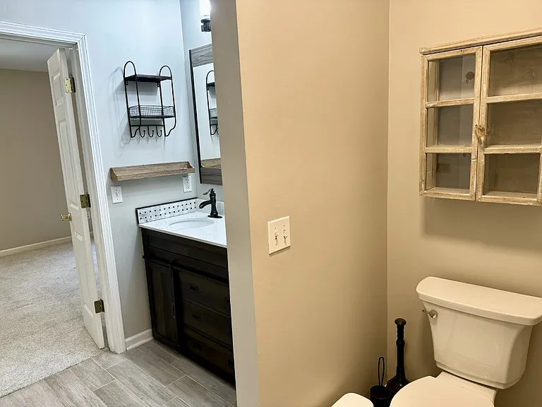 150 Westbury Park Way — Photo 19