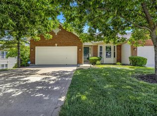 1260 Turtle Creek Dr #2L, O'Fallon, MO 63366