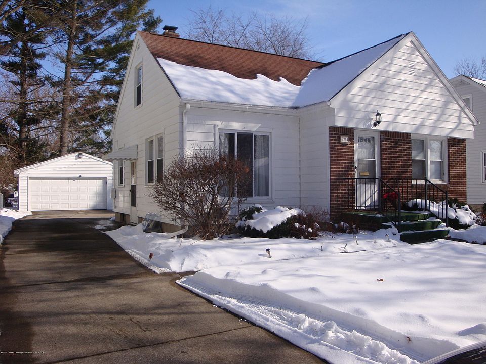 1st image of 3215 Sablain Parkway Dr