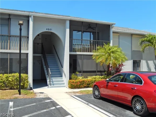 4681 Lakeside Club Blvd APT 4, Fort Myers, FL 33905