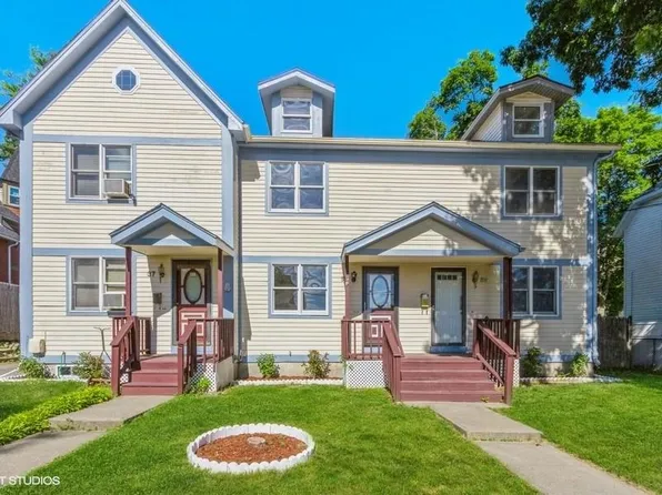 35 Waldo St, Pawtucket, RI 02860