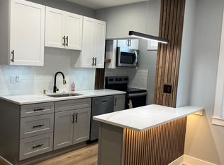 6530 Vandike St, Philadelphia, PA 19135