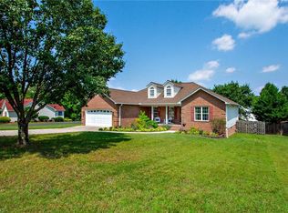 101 Preston Ct, Archdale, NC 27263