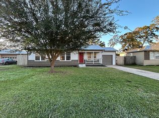 1906 Adams St, Liberty, TX 77575