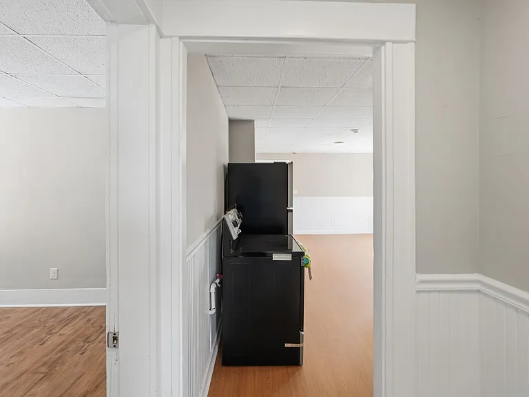 387 Grove St — Photo 15