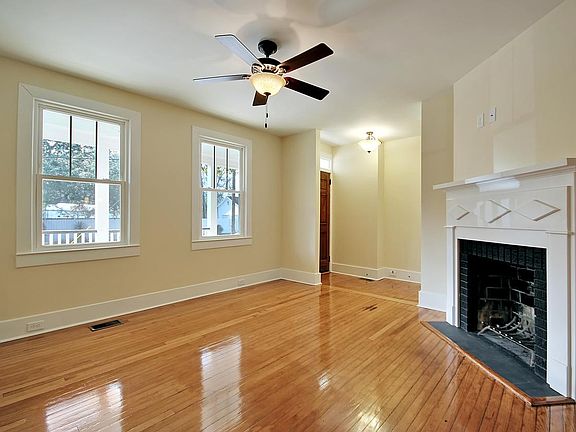 You'll be wowed as you enter and see the spacious open floor