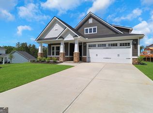 29 Crestfall Ct, Dawsonville, GA 30534