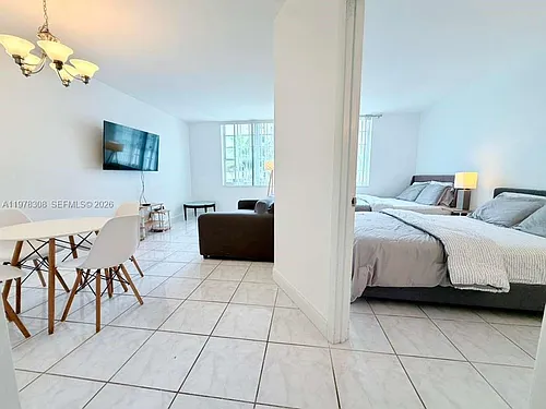 100 Lincoln Rd #524 Photo 1