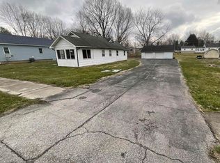 1429 Riverside Dr, Huntington, IN 46750