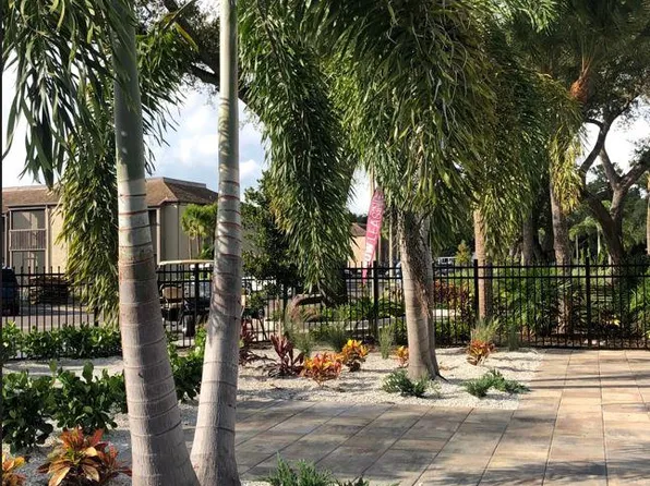 Oakbrook Village Apartments