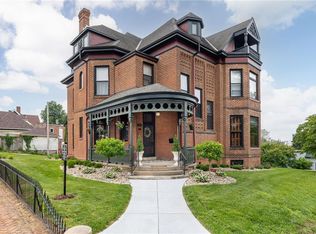 1328 Francis St, Saint Joseph, MO 64501