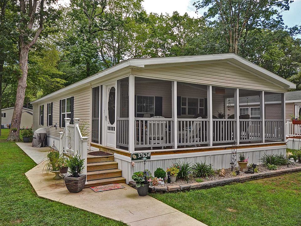 1st image of 37624 Shady Cir