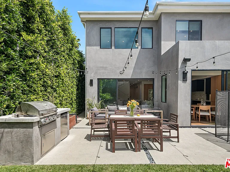 1037 Palms Blvd — Photo 42