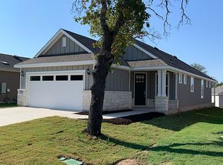 903 Saratoga Ln, Georgetown, TX 78633