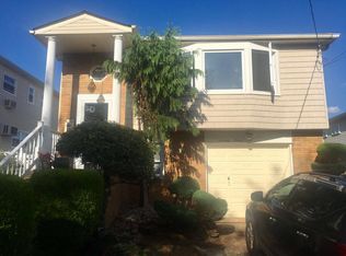 77 Ainsworth Ave #B, Staten Island, NY 10308