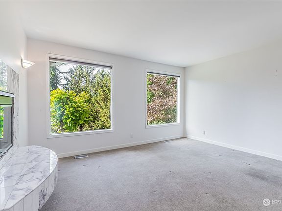 3rd image of 4540 84th Ave SE