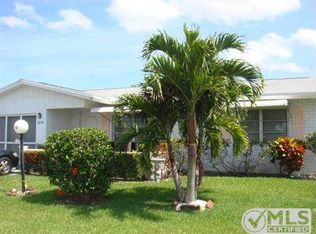 5210 Michael Dr, West Palm Beach, FL 33417