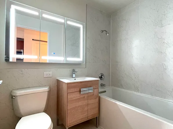 20 West Street image 4 of 22