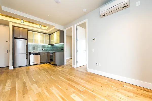 Rented by Nooklyn NYC LLC | media 53