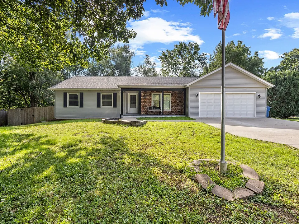 3801 Pebble Ct
